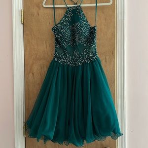 Blondie Nites short Prom or Party Dress